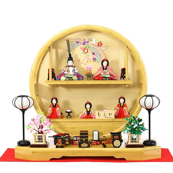 大里彩作 木目込み雛人形 ももか 五人飾り 竹製円形飾り台 お道具セット