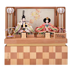 雛人形: 久月 銘木 杉＆檜（SUGI&HINOKI） 収納親王飾り 小芥子親王 【D-26/72HC-43】