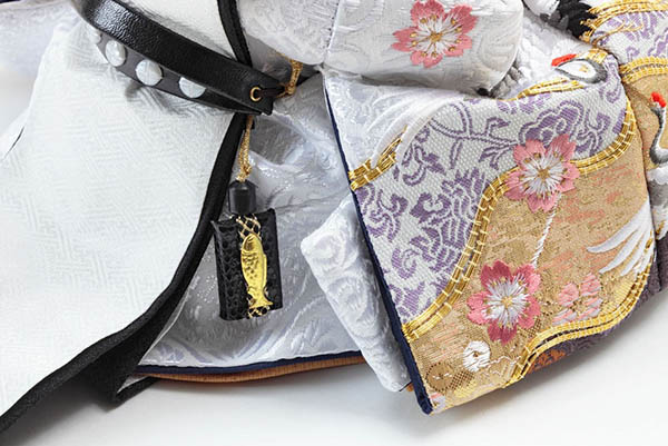 久月　 雛人形　飯塚孝作 衣裳着 親王飾り 金駒刺繍 三五親王 木目 木胴木手 久月監製　詳細画像