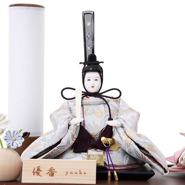 雛人形 フジキ 優香作 衣裳着 京十三番親王 つまみ細工 鉄刀木 アクリルケース飾り 詳細画像 フジキ 雛人形 優香作 衣裳着 京十三番親王 つまみ細工 鉄刀木 アクリルケース飾り 詳細画像