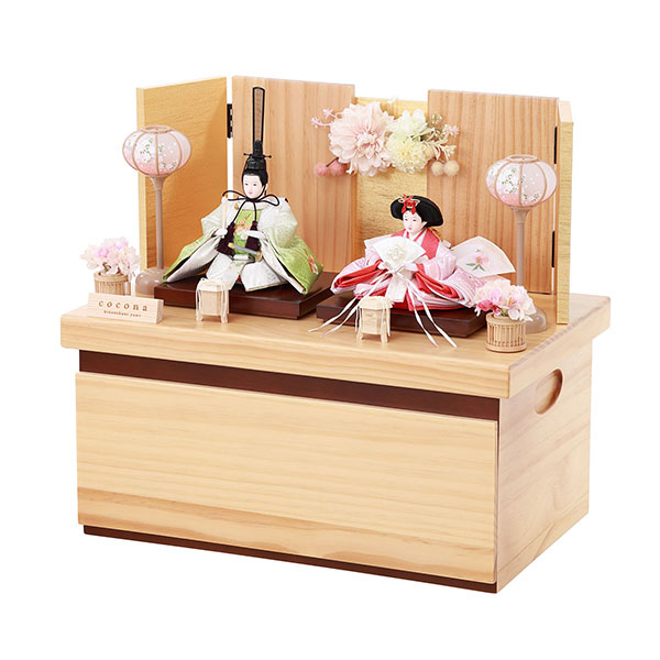 雛人形 フジキ cocona 衣裳着 小芥子親王 白木 木目 アレンジフラワー 三曲屏風 収納箱飾り 詳細画像 フジキ 雛人形 cocona 衣裳着 小芥子親王 白木 木目 アレンジフラワー 三曲屏風 収納箱飾り 詳細画像