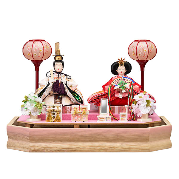 雛人形 藤翁 彩乃 豆親王飾り 桃 白木 木目 六角 ホワイトオークボカシ 刺繍バック アクリルケース オルゴール付き 詳細画像 藤翁 雛人形 彩乃 豆親王飾り 桃 白木 木目 六角 ホワイトオークボカシ 刺繍バック アクリルケース オルゴール付き 詳細画像