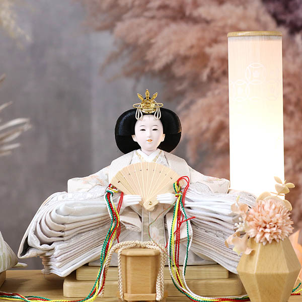 久月　 雛人形　久月 衣裳着 フラワーアート ケース入り 親王飾り レース 小三五親王 白木 木目 アクリルケース飾り　詳細画像