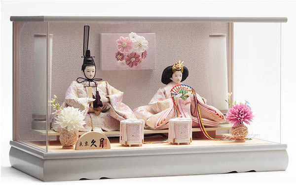 久月　 雛人形　衣裳着 ケース入り 親王飾り 芥子親王 つまみ細工 花飾り アクリルケース　詳細画像