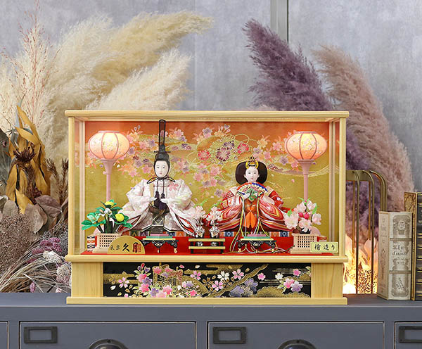 雛人形 久月 衣裳着 ケース入り 親王飾り 小三五親王 白木 木目 ガラスケース 詳細画像 久月 雛人形 衣裳着 ケース入り 親王飾り 小三五親王 白木 木目 ガラスケース 詳細画像