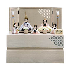 雛人形: 久月作 木目込み 新井久夫 ほのか 彩葉雛 五人 収納飾り 【D-87】