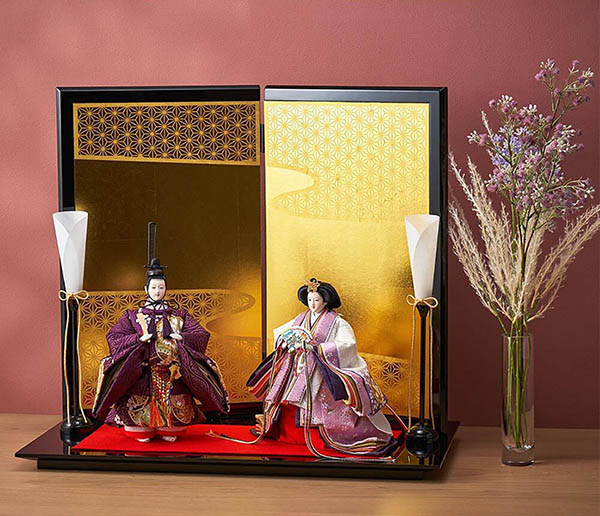 雛人形 久月 衣裳着 金彩刺繍 三五親王 立親王飾り 詳細画像 久月 雛人形 衣裳着 金彩刺繍 三五親王 立親王飾り 詳細画像