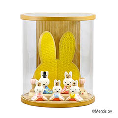 雛人形: miffy  ミッフィー 磁器 ひな人形 うさこ 親王 官女 五人飾り タモ 白木 まどか 円形 筒