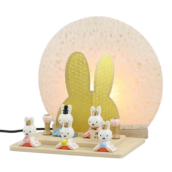 雛人形 吉徳 miffy ミッフィー 磁器 ひな人形 うさこ 親王 官女 五人飾り 円形 丸型 LED照明付き 満月繭屏風 詳細画像 吉徳 雛人形 miffy ミッフィー 磁器 ひな人形 うさこ 親王 官女 五人飾り 円形 丸型 LED照明付き 満月繭屏風 詳細画像