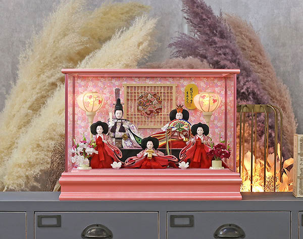 雛人形 吉徳 ケース入り 小芥子親王 柳官女 五人飾り ガラスケース 詳細画像 吉徳 雛人形 ケース入り 小芥子親王 柳官女 五人飾り ガラスケース 詳細画像