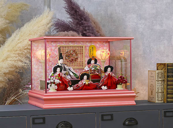 雛人形 吉徳 ケース入り 小芥子親王 柳官女 五人飾り ガラスケース 詳細画像 吉徳 雛人形 ケース入り 小芥子親王 柳官女 五人飾り ガラスケース 詳細画像