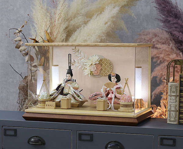 吉徳　 雛人形　白木 木目 花飾り アクリルケース入り 親王飾り　詳細画像