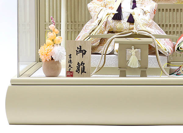 雛人形 吉徳 モカ塗り アクリルケース入り 小三五 親王飾り 詳細画像 吉徳 雛人形 モカ塗り アクリルケース入り 小三五 親王飾り 詳細画像