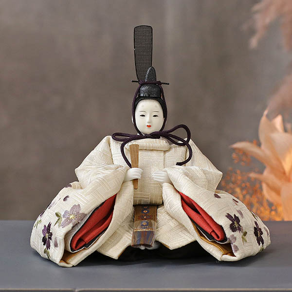 雛人形 柴田家千代 柴田家千代作 葵 算崩地紋 刺繍桜ちらし 白紫 柳親王 裾長衣装着 円形 丸型 LED照明付き 満月繭屏風 桜 突板 楕円形飾り台 平飾り 詳細画像 柴田家千代 雛人形 柴田家千代作 葵 算崩地紋 刺繍桜ちらし 白紫 柳親王 裾長衣装着 円形 丸型 LED照明付き 満月繭屏風 桜 突板 楕円形飾り台 平飾り 詳細画像