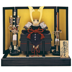 早乙女幸隆作 久月監製 1/2本仕立 鎌倉時代 正絹赤糸縅大鍬形兜