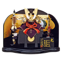 上原玉鳳作 久月監製 正絹色々縅8号大鍬形兜