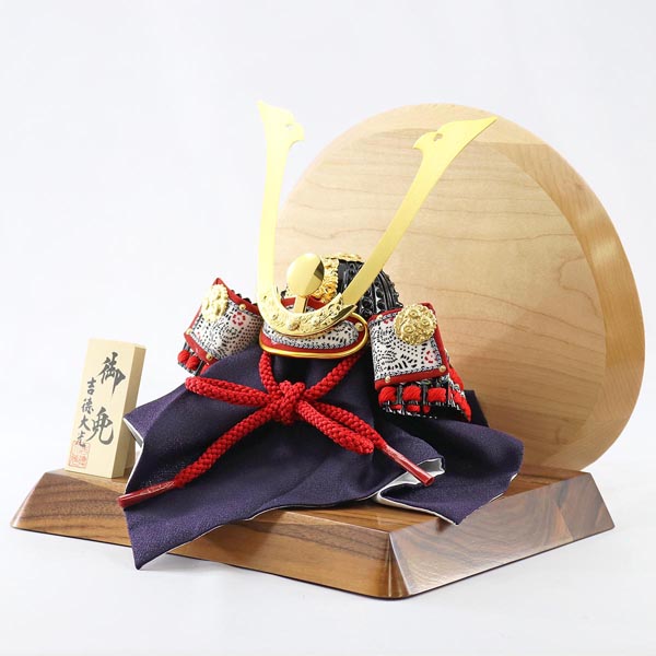 吉徳　 五月人形　豆11号 兜 長鍬形 高級木材使用台屏風　詳細画像