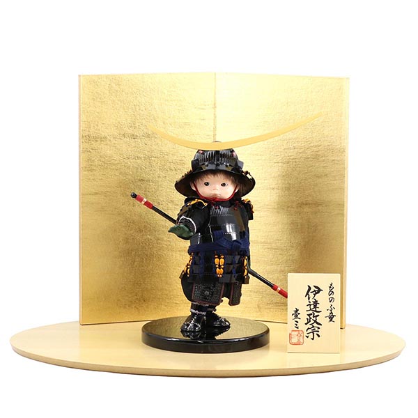 壹三作 もののふ童シリーズ 剣舞 伊達政宗 壱三（いちぞう） 金屏風 ハードメイプル突板 円形台飾り