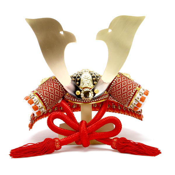 東玉　五月人形　彩宴 紅玉 こうぎょく 正絹縅 LEDライト付き 兜飾り　詳細画像