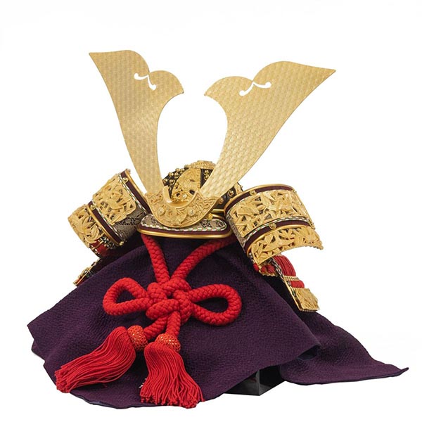 吉徳　 五月人形　正絹赤絲縅 純金箔押兜 収納飾り　詳細画像