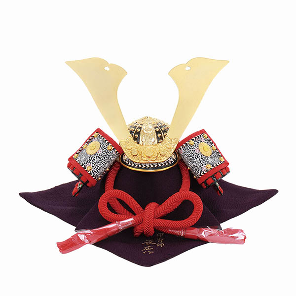 フジキ　 五月人形　辰広作 本小札 中鍬形 兜 黒赤溜塗 収納飾り　詳細画像