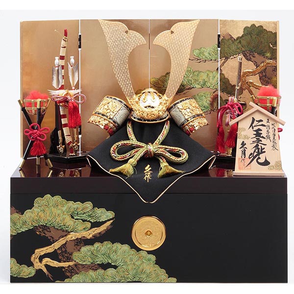 久月　 五月人形　久月作 仁王之兜 収納飾り 正絹 萌黄裾濃縅 仕立て 鈴木利光 久月当主監製　詳細画像