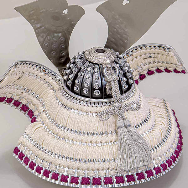 平安豊久　 五月人形　収納鏡月 兜 白木 木目 収納飾り　詳細画像