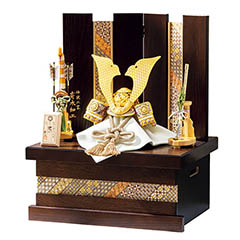 五月人形: 雄山作 収納 大地 薄茶糸縅 寄木細工収納箱 屏風 兜 収納飾り