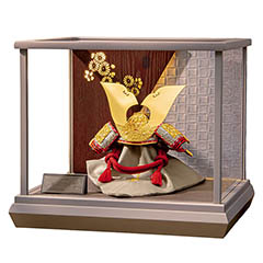 五月人形: 雄山作 五分の一 菊一文字之兜 LED照明付き アクリルケース飾り