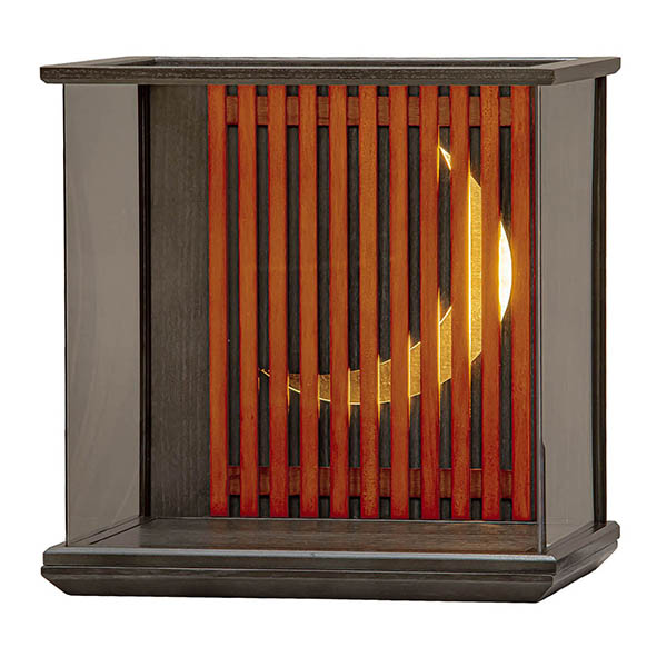 平安豊久　 五月人形　雄山作 月読 つきよみ LED照明付き 兜 アクリルケース飾り　詳細画像