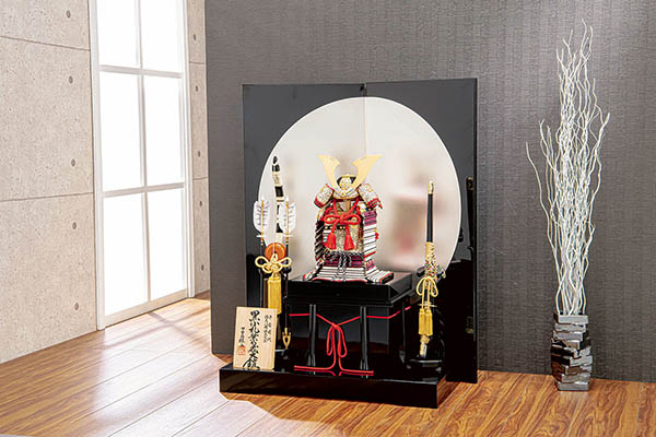 五月人形 平安豊久 雄山作 四分の一 源太産衣 黒小札 紫匂威 大鎧 鎧飾り 詳細画像 平安豊久 五月人形 雄山作 四分の一 源太産衣 黒小札 紫匂威 大鎧 鎧飾り 詳細画像