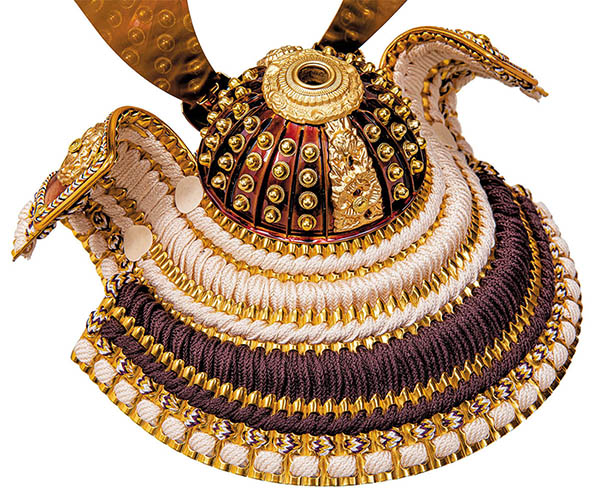 五月人形 平安豊久 平安豊久作 華鳳 兜飾り 詳細画像 平安豊久 五月人形 平安豊久作 華鳳 兜飾り 詳細画像