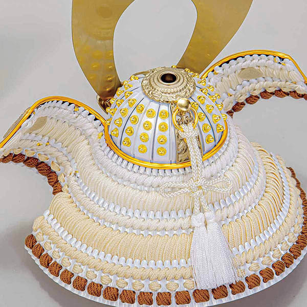 五月人形 平安豊久 平安豊久作 翠月 白木飾り台 屏風 兜飾り 詳細画像 平安豊久 五月人形 平安豊久作 翠月 白木飾り台 屏風 兜飾り 詳細画像