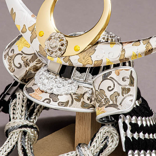 平安豊久　 五月人形　平安豊久作 収納 上杉 ネイビーブルー収納箱 屏風 兜 収納飾り　詳細画像