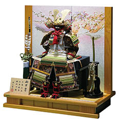 五月人形: 武蔵朔太郎作 萌黄裾濃 正絹糸縅 鎧飾り