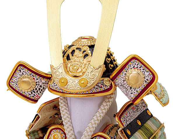 五月人形 平安豊久 武蔵朔太郎作 奉納淡緑糸沢瀉 鎧飾り 詳細画像 平安豊久 五月人形 武蔵朔太郎作 奉納淡緑糸沢瀉 鎧飾り 詳細画像