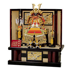 五月人形: 平安豊久作 京鎧 朱赤裾濃縅 高床台 鎧飾り