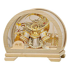 五月人形: 翔太 上杉謙信 白木 木目 円形 丸型 兜 アクリルケース飾り