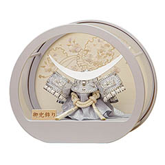 五月人形: 銀政宗 伊達政宗 円形 丸型 兜 アクリルケース飾り