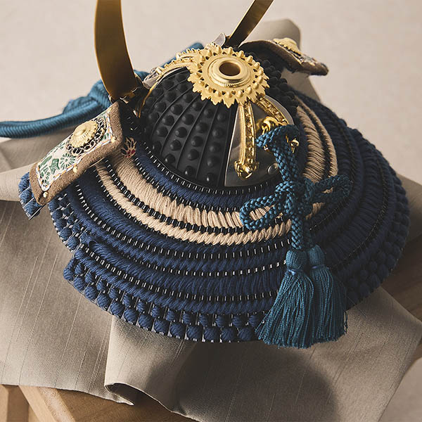 五月人形 平安豊久 雄山作 暁紺糸威 兜 単品 櫃付き GH-032-KT 詳細画像 平安豊久 五月人形 雄山作 暁紺糸威 兜 単品 櫃付き GH-032-KT 詳細画像