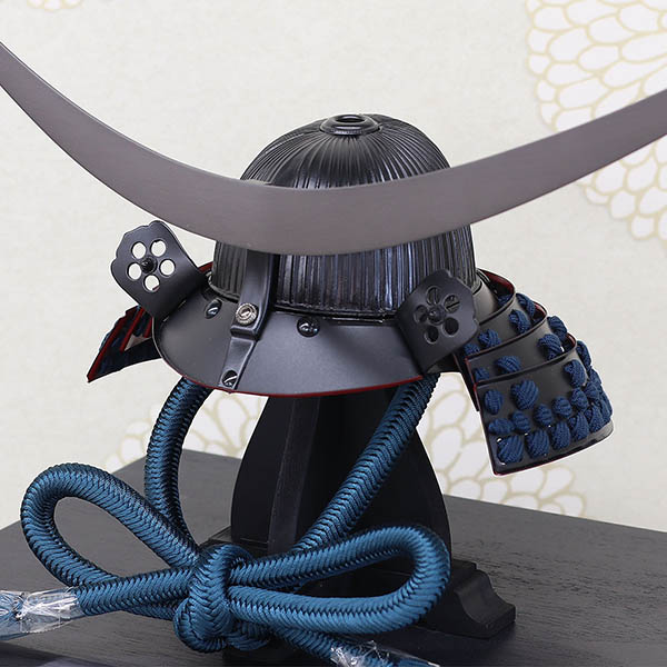 平安豊久　 五月人形　雄山作 漆黒伊達政宗 兜 単品 櫃付き GH-051-KT　詳細画像