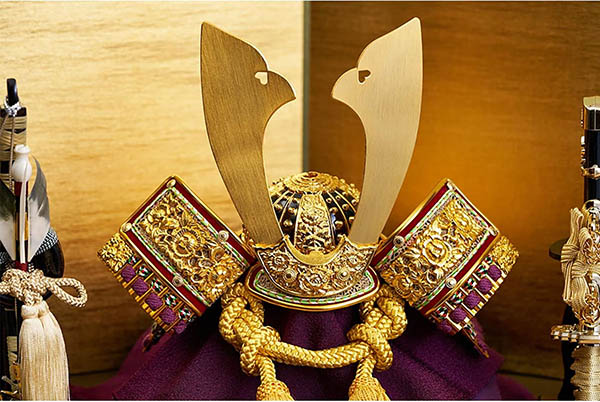 久月　 五月人形　久月 兜 収納飾り 正絹 緋縅　詳細画像