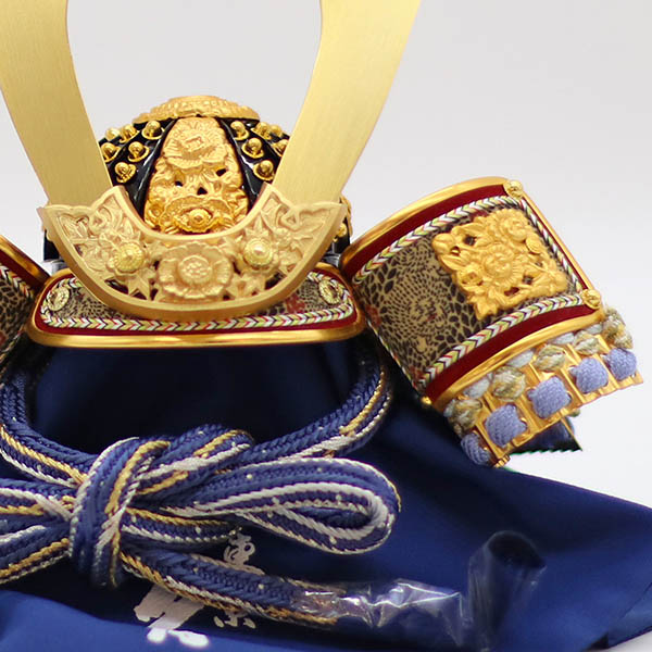 久月　 五月人形　久月 兜 収納飾り 正絹 青裾濃縅 白木 木目　詳細画像