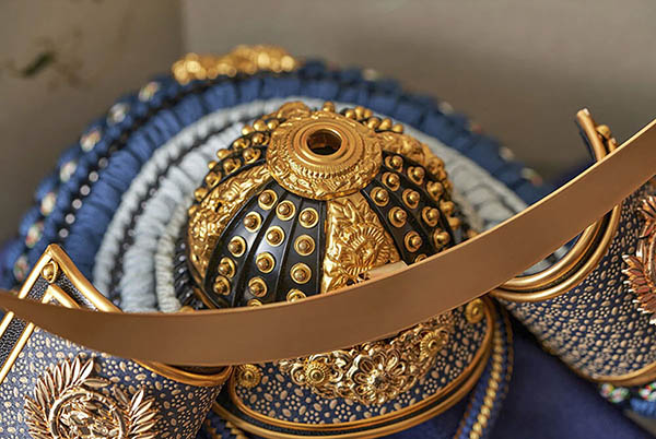 久月　 五月人形　久月 兜 収納飾り 正絹 紺糸段縅 瓢箪二曲屏風 収納箱　詳細画像