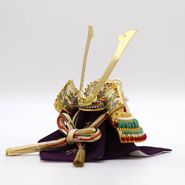 久月　 五月人形　上原玉鳳作 兜 平飾り 正絹 萌黄縅 久月監製　詳細画像