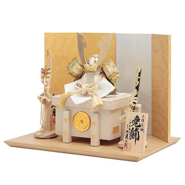 久月　 五月人形　上原玉鳳作 兜 平飾り 正絹 萌黄段縅 久月監製 白木 木目　詳細画像