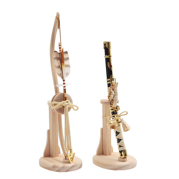 久月　 五月人形　上原玉鳳作 兜 平飾り 正絹 萌黄段縅 久月監製 白木 木目　詳細画像