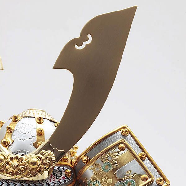 久月　 五月人形　上原玉鳳作 兜 平飾り 正絹 萌黄段縅 久月監製 白木 木目　詳細画像