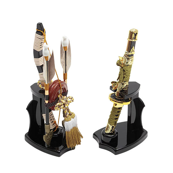 久月　 五月人形　上原玉鳳作 伊達政宗 兜 収納飾り 正絹 色々縅 久月監製　詳細画像