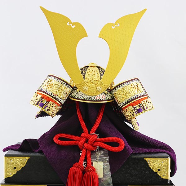 五月人形 久月 平安武久作 本金箔押 兜 平飾り 正絹 赤糸縅 久月監製 詳細画像 久月 五月人形 平安武久作 本金箔押 兜 平飾り 正絹 赤糸縅 久月監製 詳細画像